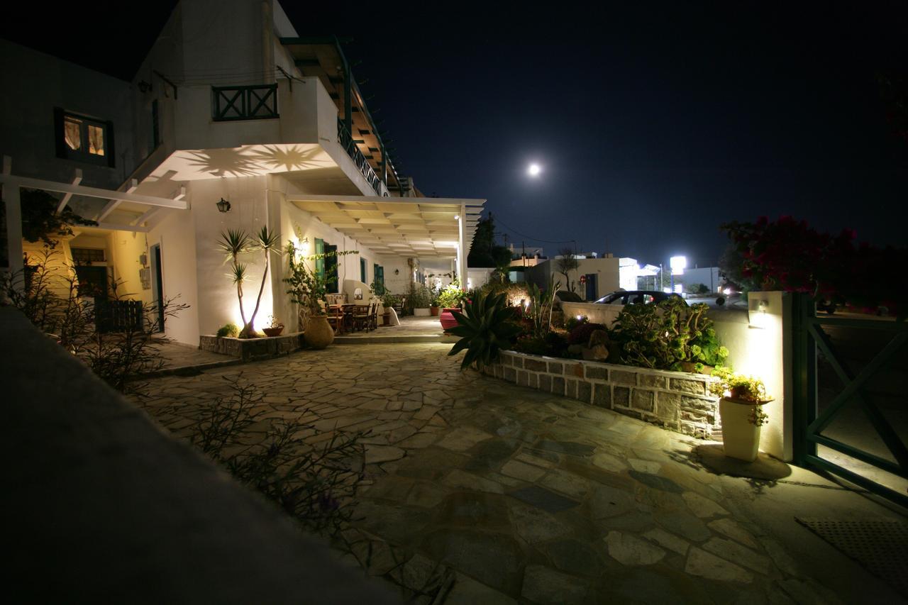 Seaside Apartments Адамас Экстерьер фото